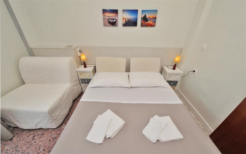 ROOM-1 2 PERSONS OPTION