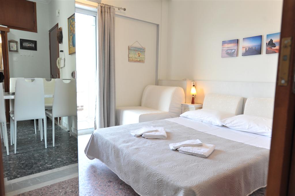 ROOM-1 2 PERSONS OPTION (WARDROBE IKEA PAX)