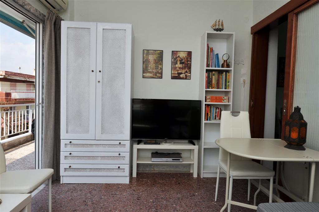 ROOM-3 WARDROBE-SMART TV